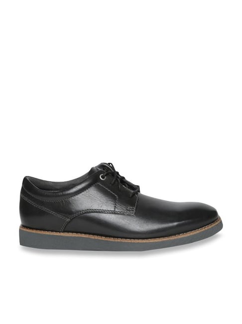 Clarks folcroft cheap mid