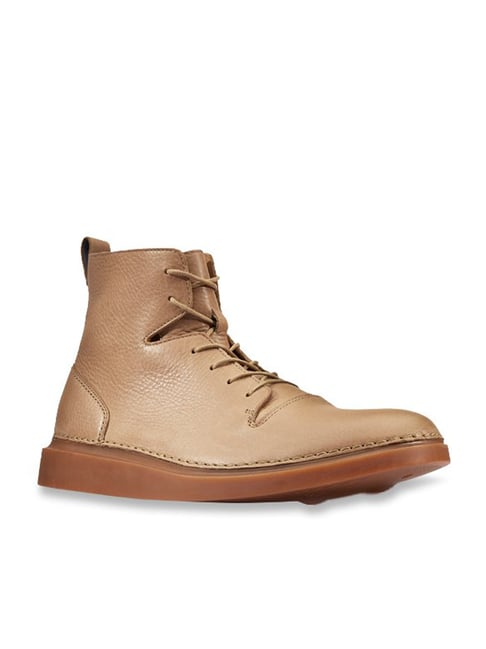 Buy Clarks Hale Rise Tan Casual Boots for Men at Best Price