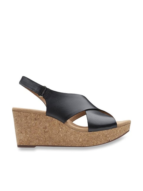 Clarks women's annadel sale eirwyn wedge sandal black