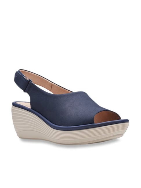 Clarks reedly best sale shaina wedge sandal