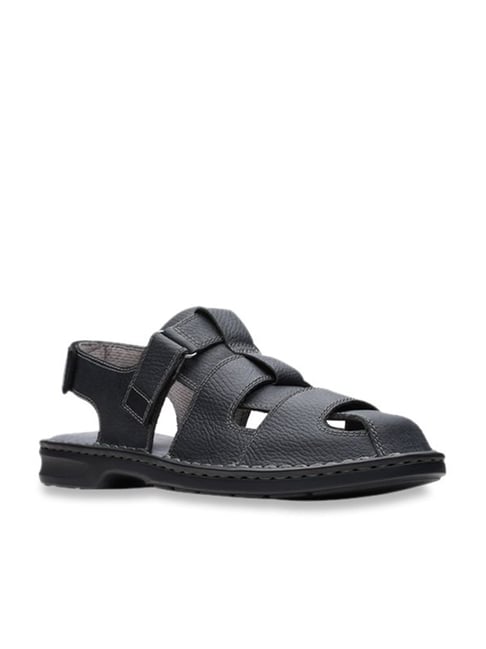 Clarks Men s Malone Cove Black Fisherman Sandals