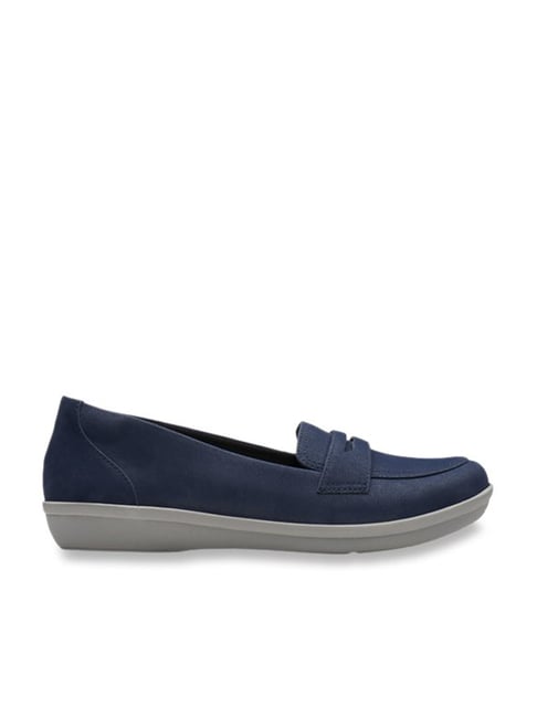 clarks ayla loafer