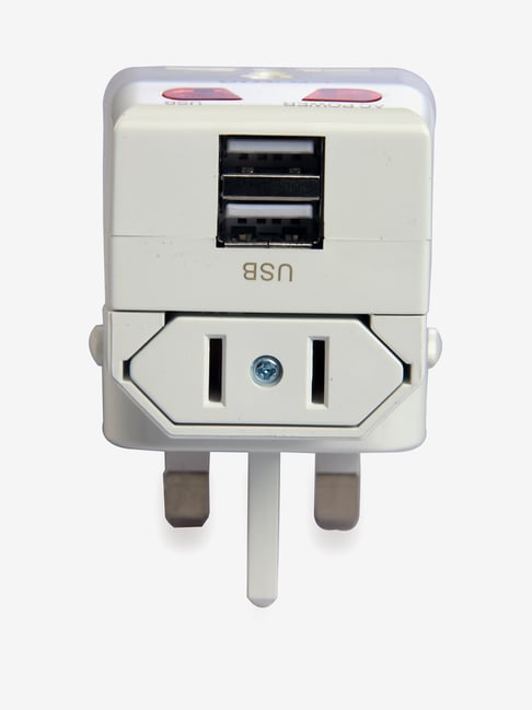 croma travel adapter