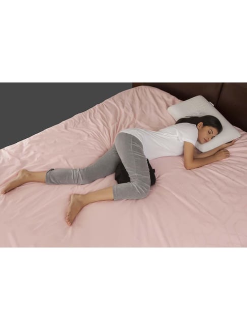 Buy The White Willow Black Orthopaedic Memory Foam Knee Support