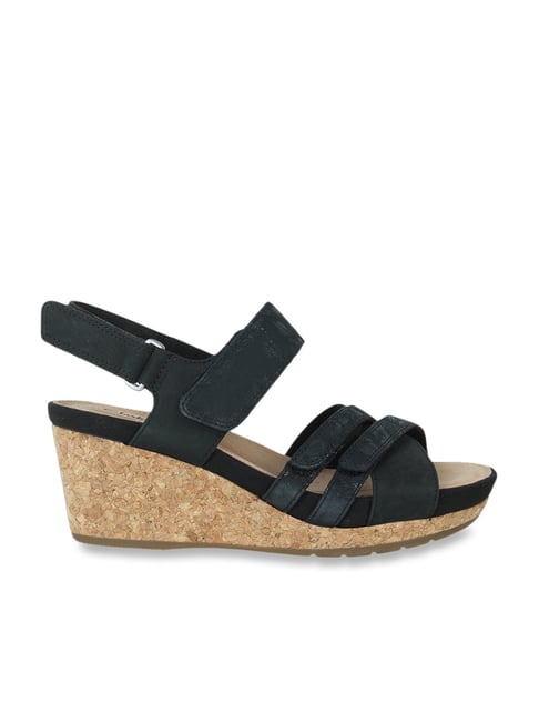 Clarks un capri 2024 step wedge sandal