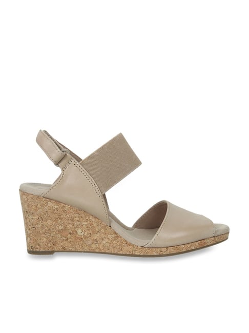 Clarks Women's Lafley Lily Beige Back Strap Wedges