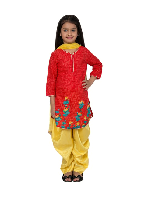 Buy navratri twinning girls and boys kurta and kurti at Rs. 1850 online  from Amavi Expo readymade suit : bh001