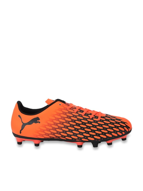 Best Spikes Shoes For Football: The Ultimate Footwear For Game-Changing  Moves