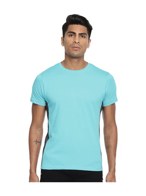 Buy Fruit of the Loom Aqua Blue Regular Fit T-Shirt for Men Online