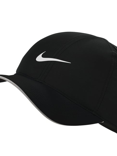 Buy Nike Black Textured Baseball Cap For Men At Best Price @ Tata CLiQ