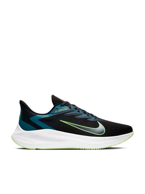 tatacliq nike shoes