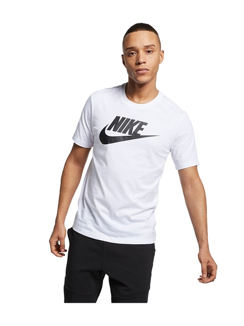 Buy Nike Sportswear White Crew Neck Cotton T-Shirt Online at Best ...