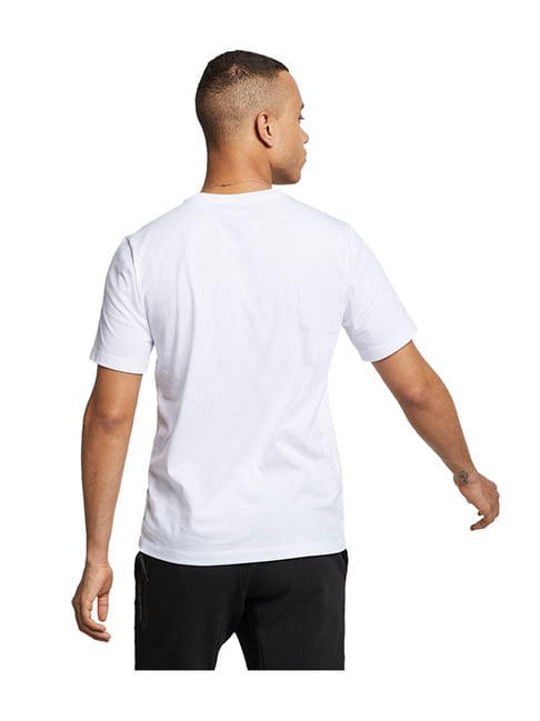 nike crew neck tshirt