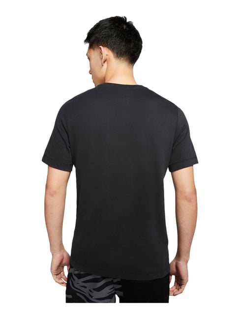 Buy Nike Dri FIT Black Printed Training T-Shirt for Men Online @ Tata CLiQ