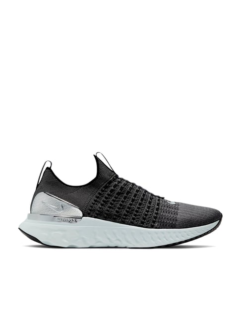 nike react phantom flyknit