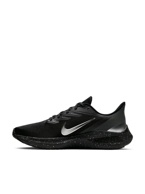 nike men's zoom winflo running shoes