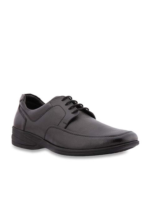 Hush Puppies by Bata Men's Black Derby Shoes