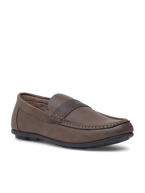 Tata on sale cliq loafers