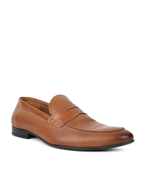 Buy Hush Puppies by Bata Tan Formal Loafers for Men at Best Price ...