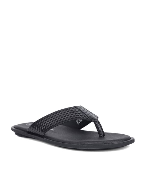 Buy Hush Puppies by Bata Black Thong Sandals for Men at Best Price