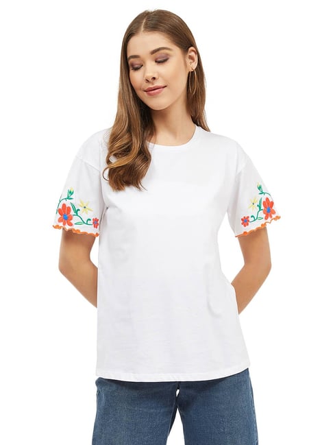 Harpa White Embroidered T-Shirt