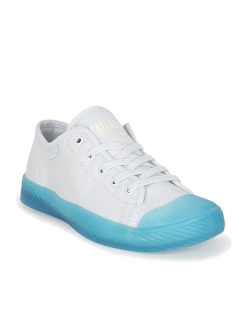 Palladium store tennis shoes