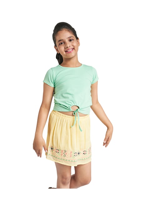 Buy Global Desi Girl Sage Green Solid Top for Girls Clothing Online @ Tata CLiQ Buy Global Desi Girl Sage Green Solid Top for Girls Clothing Online @ Tata CLiQ
