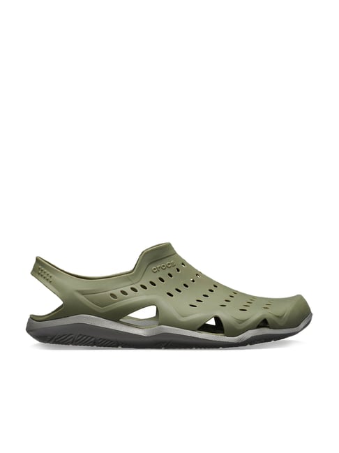 Amazon.com | Crocs Men's Swiftwater Mesh Wave Sandals, Casual Lightweight  Beach or Water Shoes, Black/Slate Grey, 8 Men | Sandals