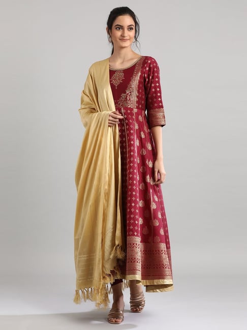 Buy Aurelia Red Embellished Kurta Leggings Set With Dupatta for Women Online  @ Tata CLiQ