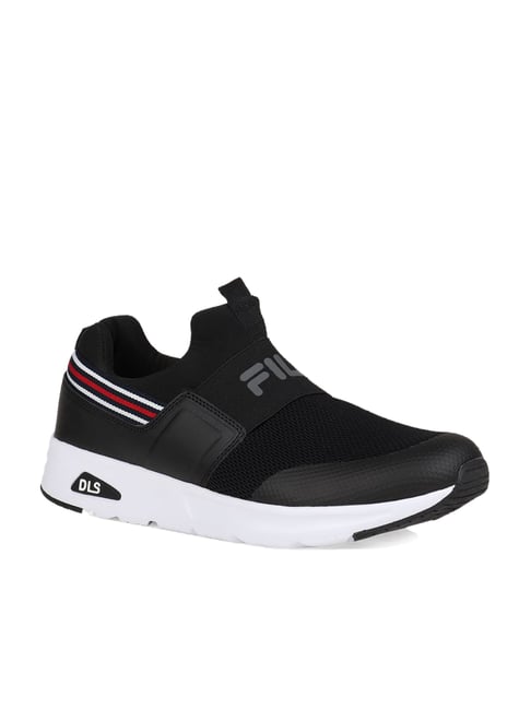 fila walking shoes
