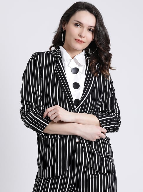 Fashion Walk Striped Women Jacket - Buy White, Black Fashion Walk Striped  Women Jacket Online at Best Prices in India | Flipkart.com