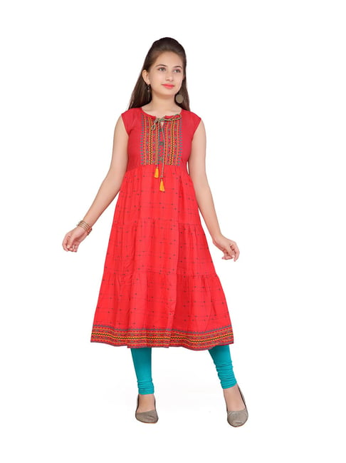 Kurtis with Legging at Rs 350 | Kurtis With Legging in New Delhi | ID:  13015077855