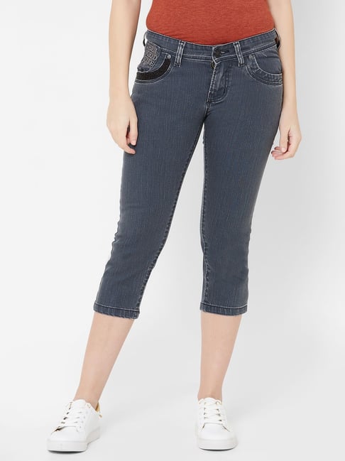 capri jeans online