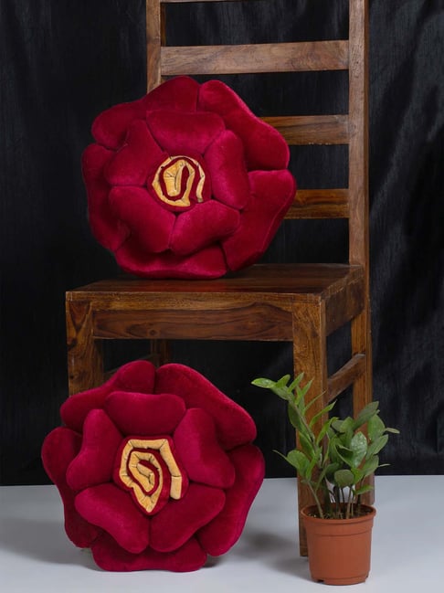 HOSTA HOMES Maroon Velvet Flower Shaped Filled Cushion - Set of 1