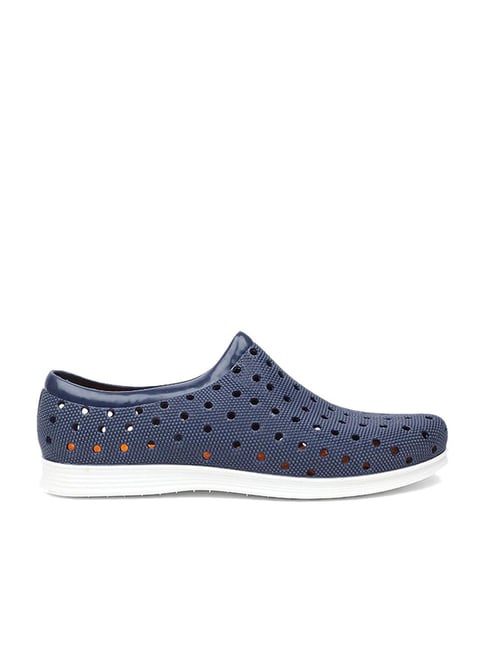 Buy Sandak by Bata Men s Navy Casual Slip Ons for Men at Best