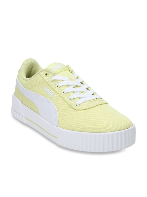 Puma carina 2025 sneaker yellow