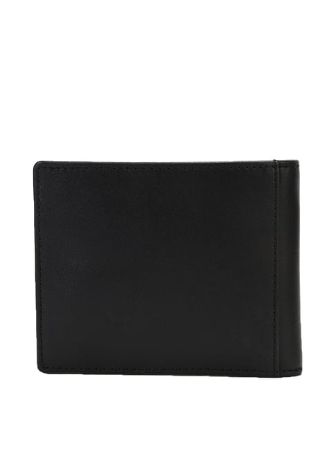 Buy Woodland Black Leather Bi-Fold Wallet for Men Online At Best Price ...