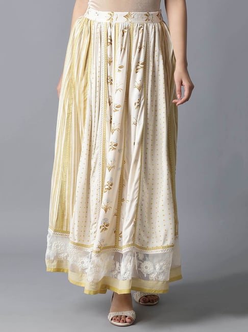 Beige long skirt outlet online