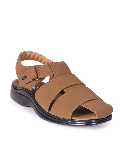 Action Shoes Men's Brown Outdoor Sandals - 10 UK (44 EU) (PG-1613-BROWN) :  Amazon.in: Fashion