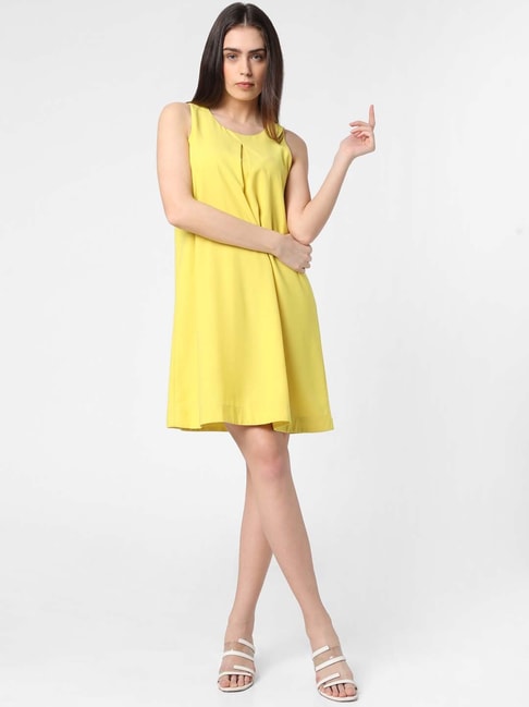 Vero Moda Yellow Shift dress Price in India