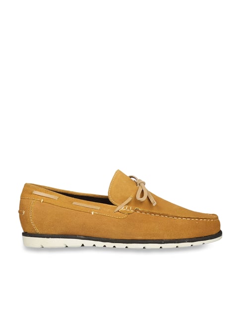 Buy Bata Men's Yellow Boat Shoes for Men at Best Price @ Tata CLiQ