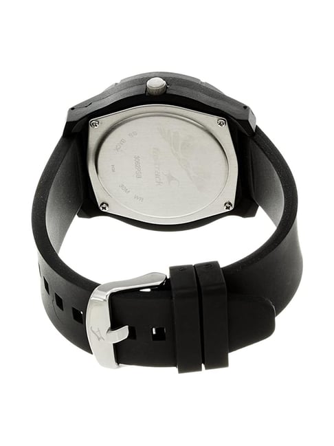 Buy Fastrack ND3062PP07C Tees Unisex Analog Watch at Best Price