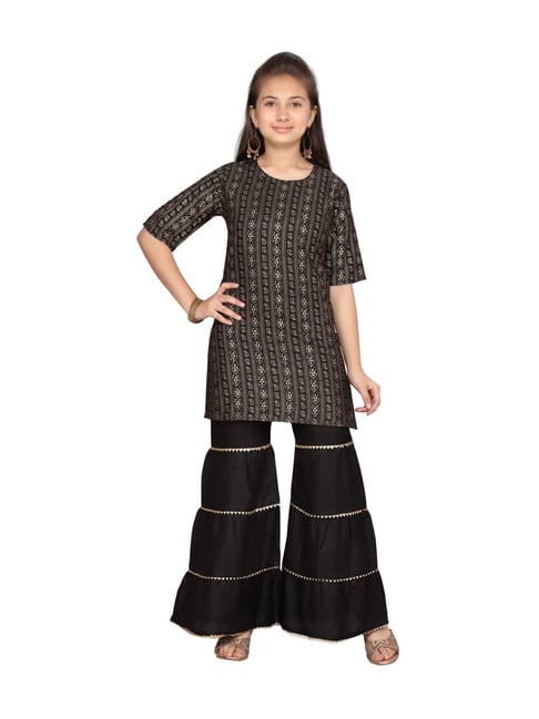 Aarika Kids Black Cotton Printed Kurti & Sharara-picture-25
