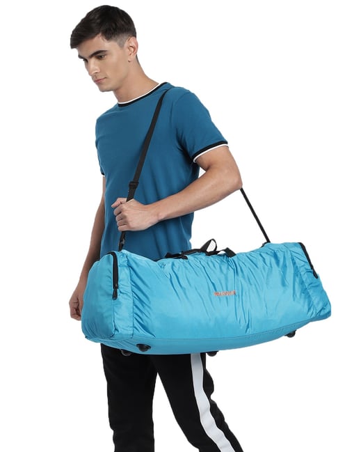 Wildcraft sleek sales medium duffle