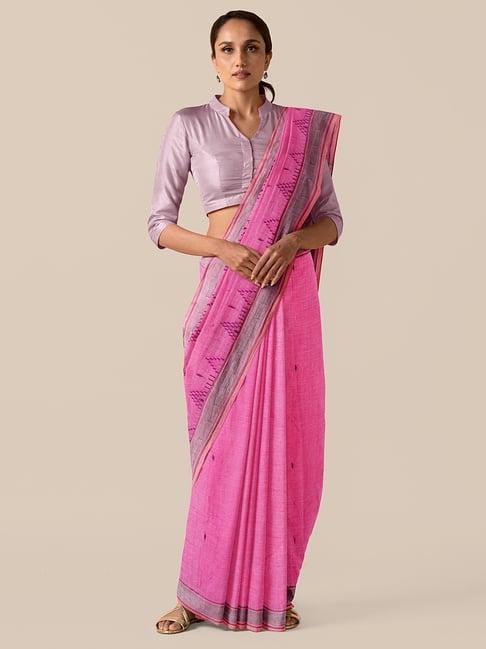 TANEIRA Pink Printed Saree Without Blouse Price in India