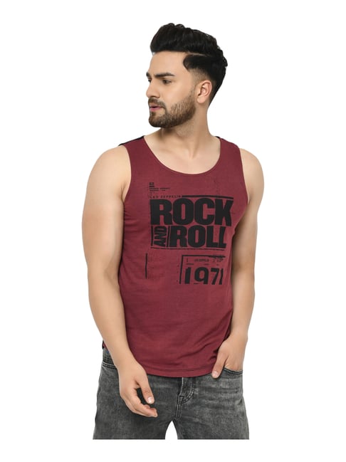 Rigo Maroon & Black Cotton Slim Fit Printed Vest