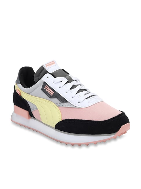 Buy Puma Unisex Future Rider Play On Apricot Blush Pink Casual Sneakers Online At Best Prices Tata Cliq