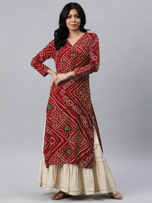 Vaamsi Maroon Printed Straight Kurta