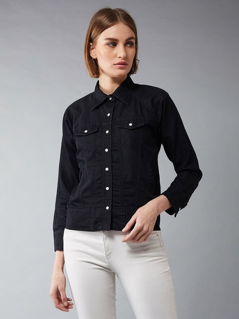 Calvin Klein black Jean Jacket back Logo | Black jean jacket, Calvin klein  black, Black jeans