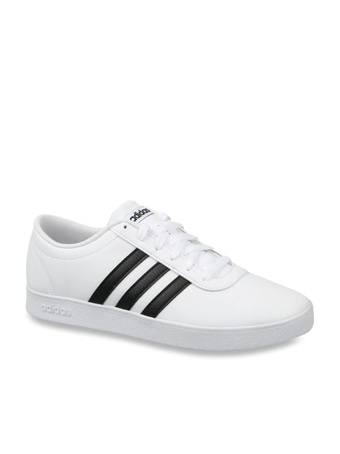 Buy Adidas Men s EASY VULC 2.0 White Casual Sneakers for Men at Best Price Tata CLiQ